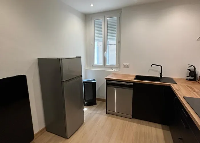 Spacieux T2 Vue Port